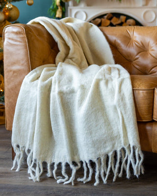 Gal Organic Brushed Wool Throw Blanket with Tassels - YaYa & Co.