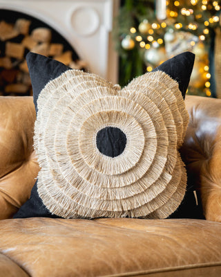 Hoola Organic Linen and Jute Throw Pillow - YaYa & Co.