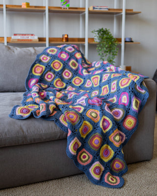 Jacie Organic Cotton Granny Square Crochet Throw - YaYa & Co.