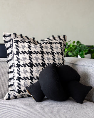 Quillow Handmade Organic Cotton Knot Pillow - YaYa & Co.