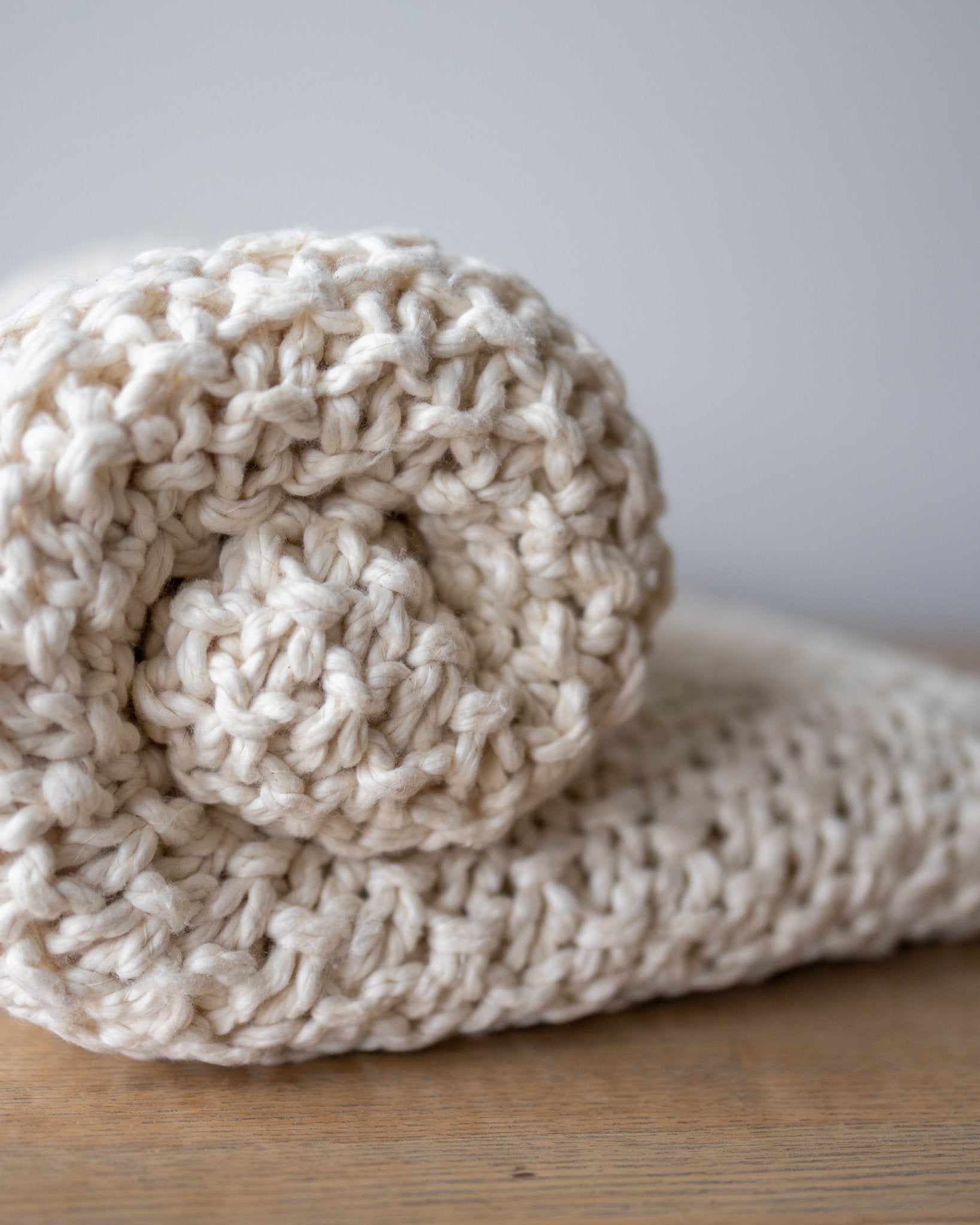 Amelie Hand Knit Organic Cotton Throw Blanket – YaYa & Co.