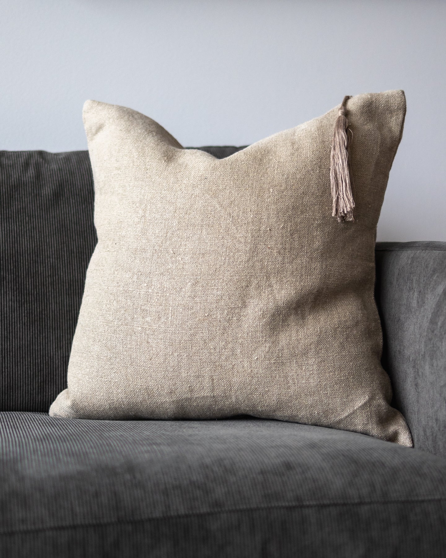 Natural linen online pillow