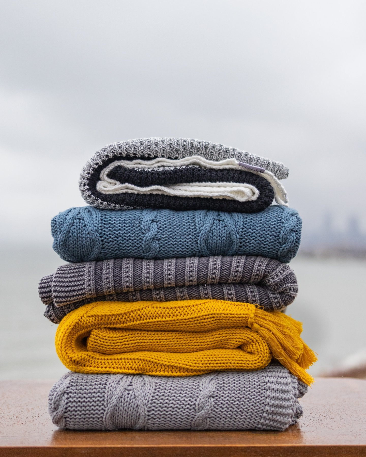 Knit throws blankets hot sale